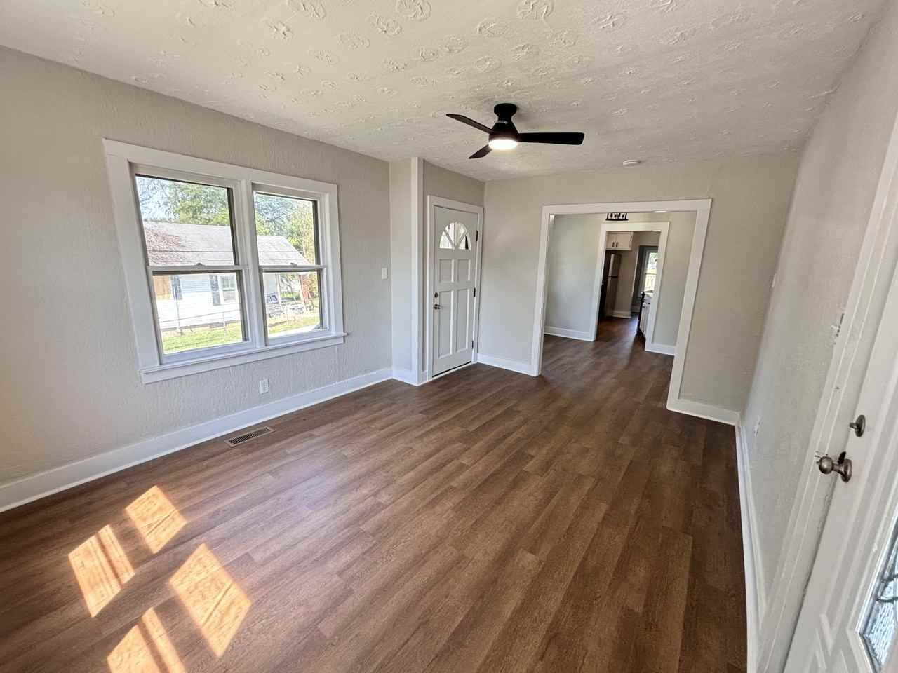 300 Hamilton Avenue #1 - Photo 4 of 27