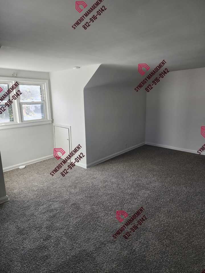 1054 Madison Avenue #1 - Photo 3 of 16