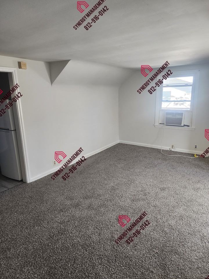 1054 Madison Avenue #1 - Photo 4 of 16