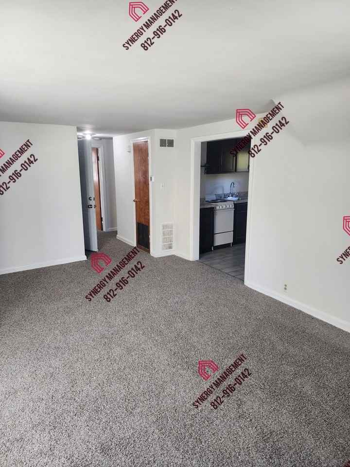 1054 Madison Avenue #1 - Photo 6 of 16