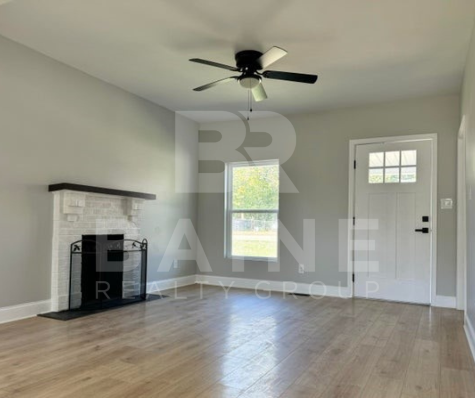 938 Avenue a #1 - Photo 3 of 13