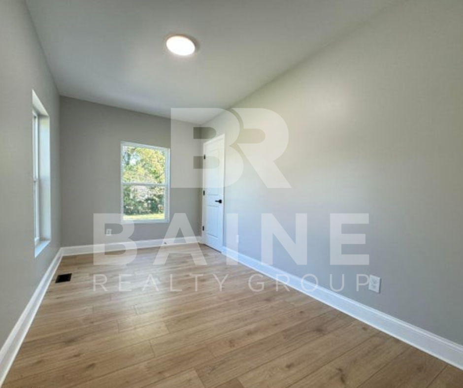 938 Avenue a #1 - Photo 7 of 13