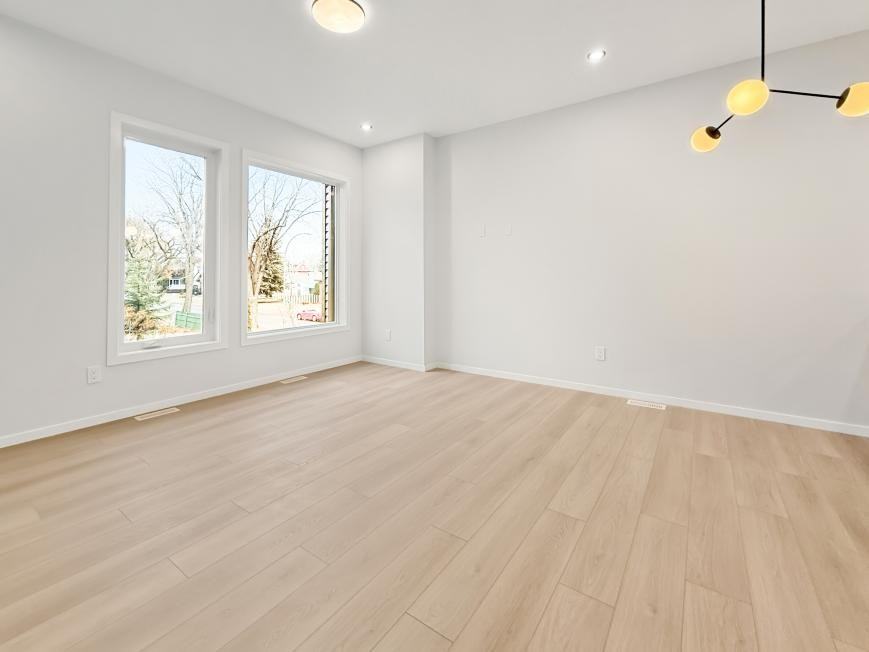 9305 123 Ave Nw - Photo 7 of 10