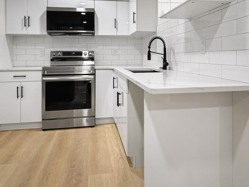 1333 156 St Sw - Photo 3 of 10