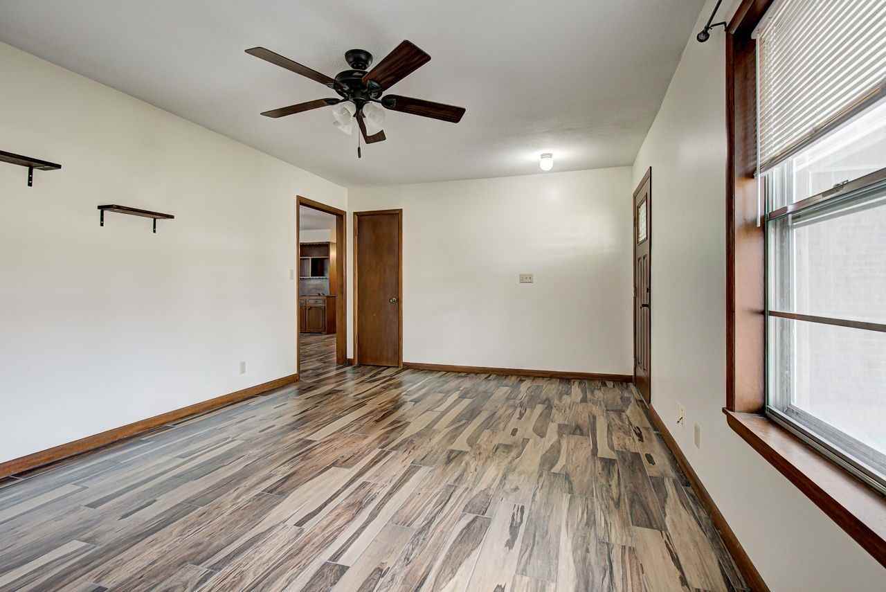 2835 West Elm Avenue #1 - Photo 2 of 10