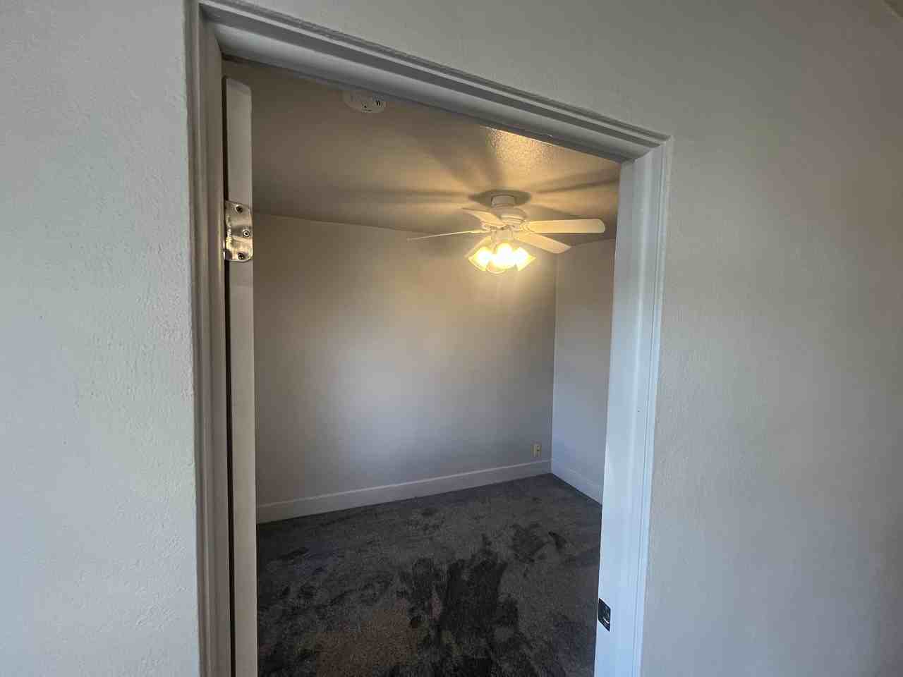 606 North 4th Street #606 - Photo 3 of 9