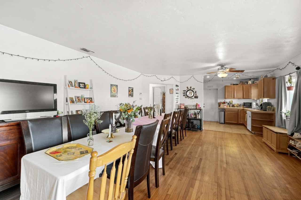 5004 La Dorna St #1 - Photo 5 of 15