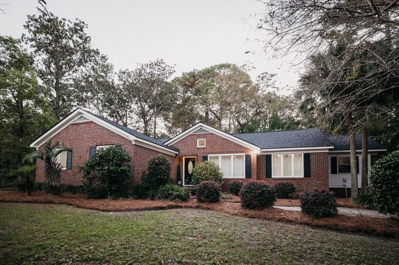 944 Lakeview Drive #1 - Photo 3 of 41