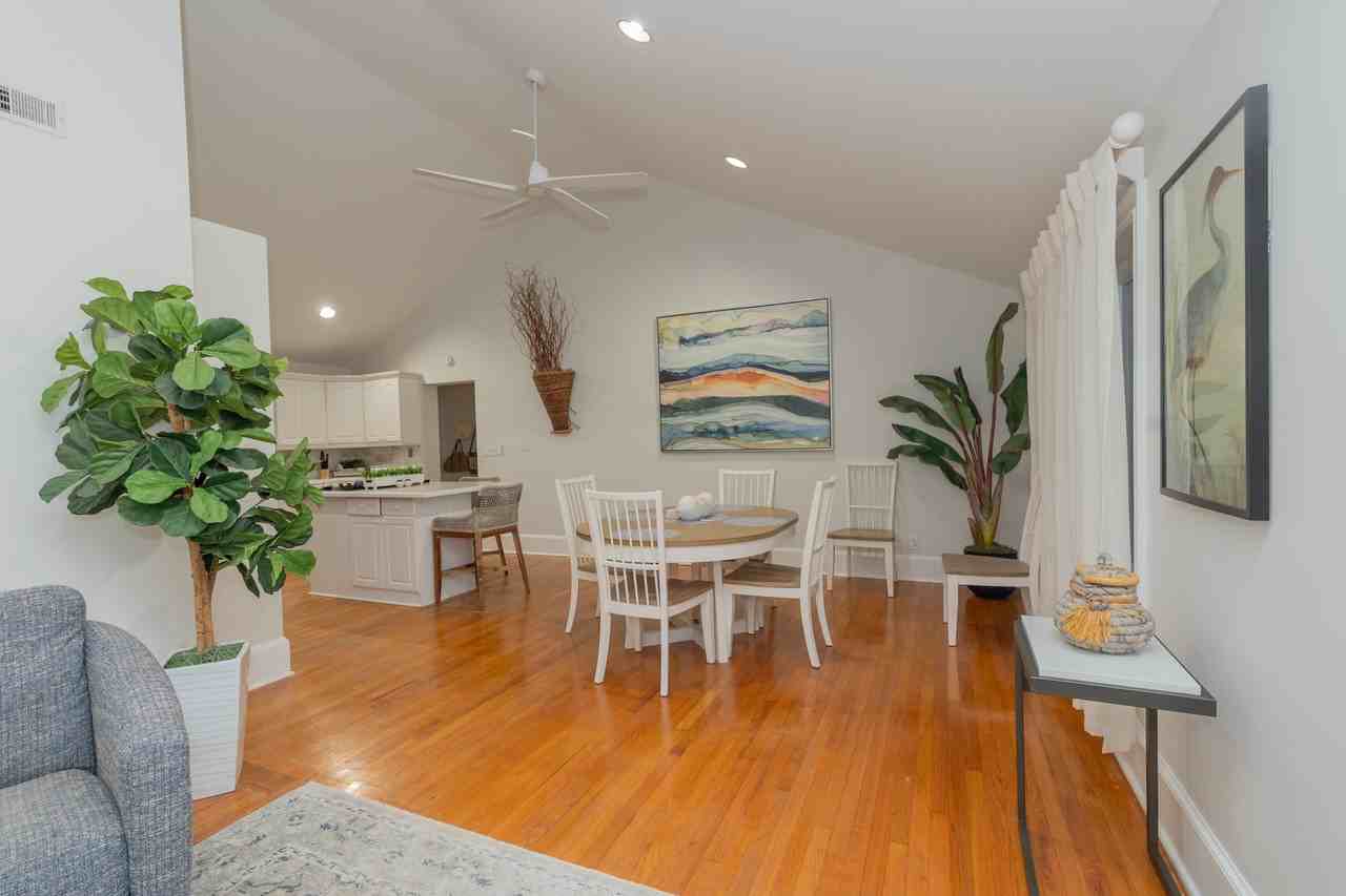 944 Lakeview Drive #1 - Photo 7 of 41