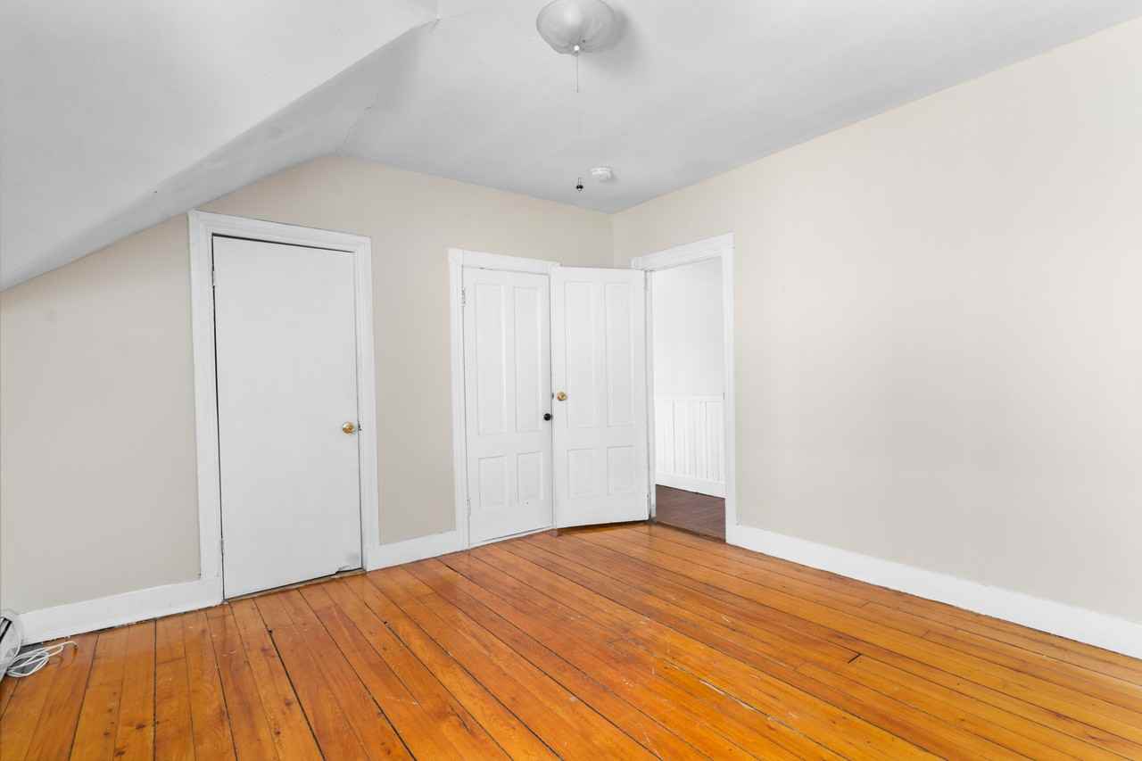 138 Penn Street #3 - Photo 6 of 12