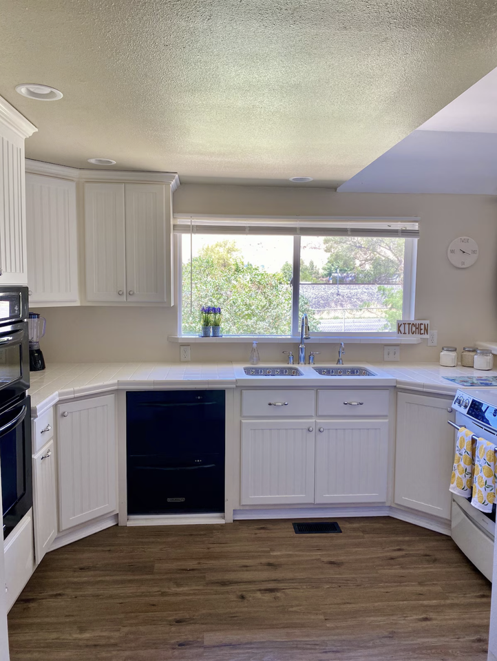 3637 Front St #1 - Photo 4 of 9