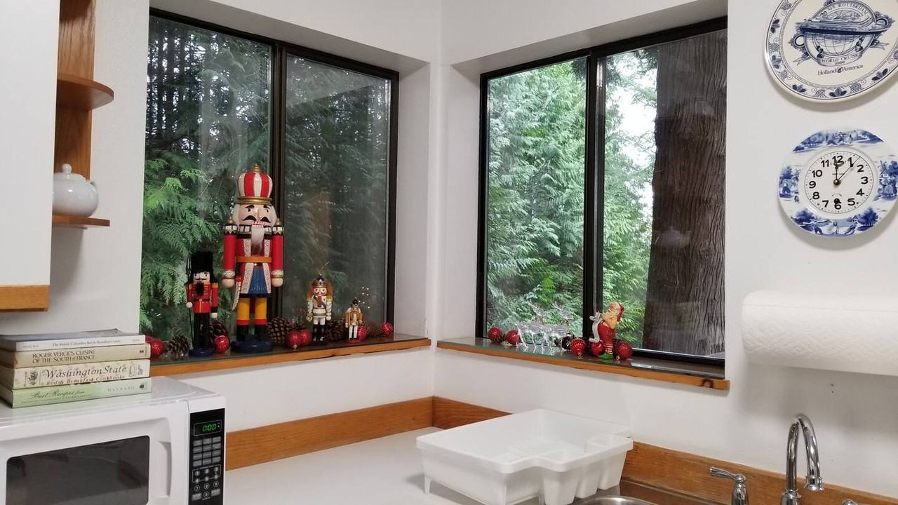 1881 Cliff Road #A - Photo 6 of 50