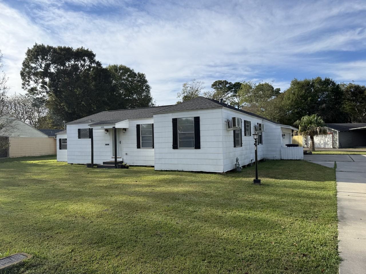 6899 Jefferson Blvd #1 - Photo 2 of 20