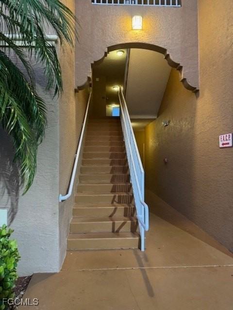 15605 Ocean Walk Cir #301 - Photo 3 of 28