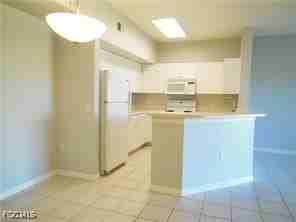 15605 Ocean Walk Cir #301 - Photo 5 of 28