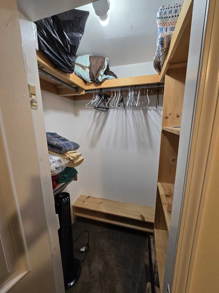 629 Hancock Street #2 - Photo 6 of 11