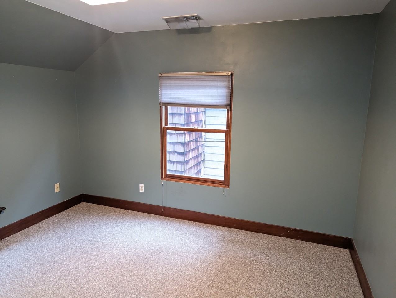 1308 Northwest 20th Avenue - Photo 2 of 15