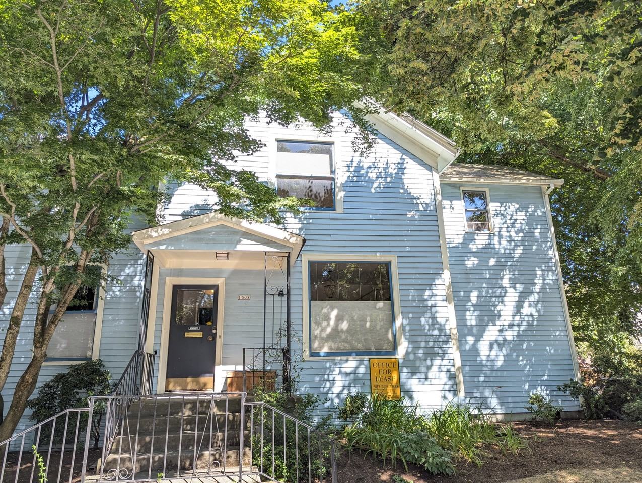 1308 Northwest 20th Avenue - Photo 7 of 15