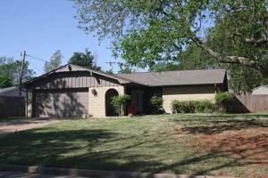 featured image of 1616 South August Street #1