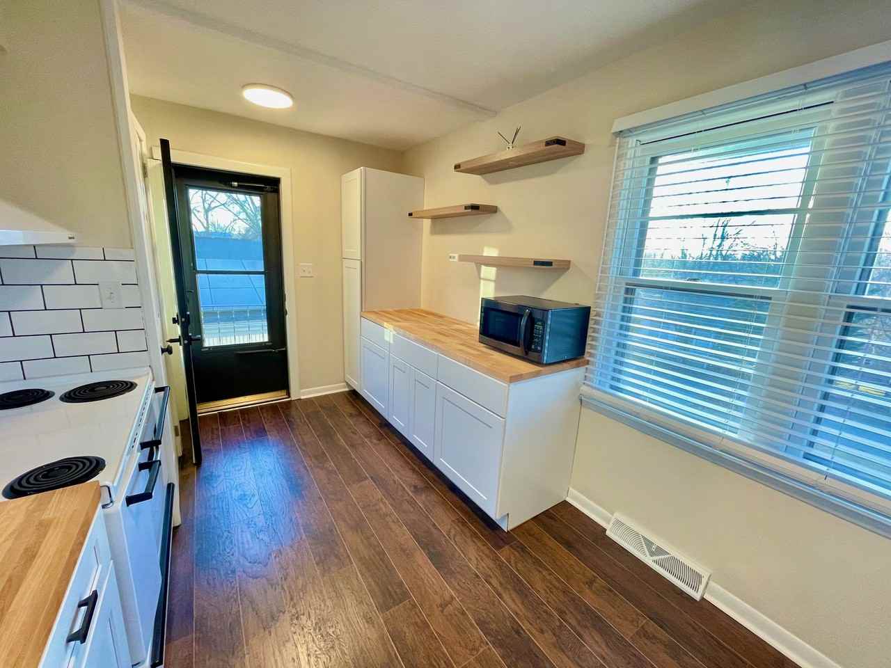 16 Main Street #1 - Photo 4 of 41