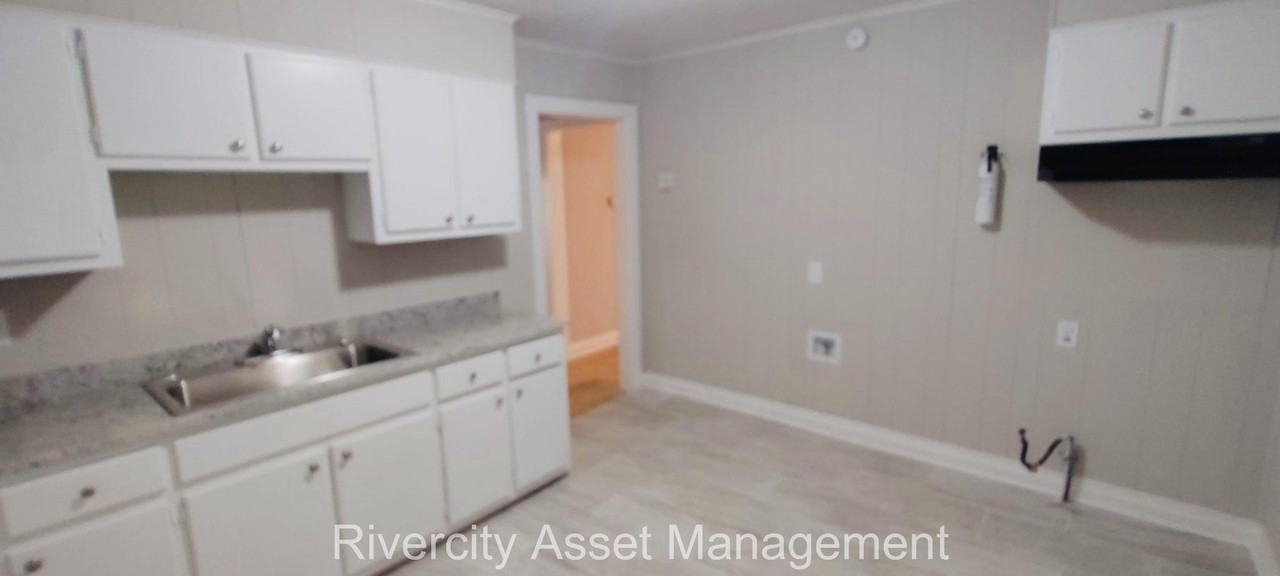 1757 Euclid Avenue #1 - Photo 3 of 10