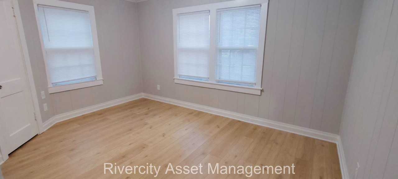 1757 Euclid Avenue #1 - Photo 4 of 10