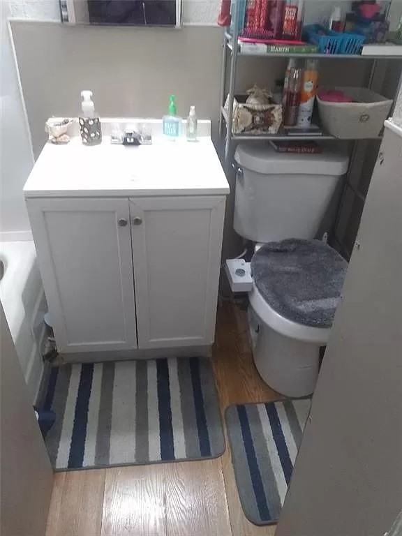 4250 E 60th Ter #4250 - Photo 3 of 8