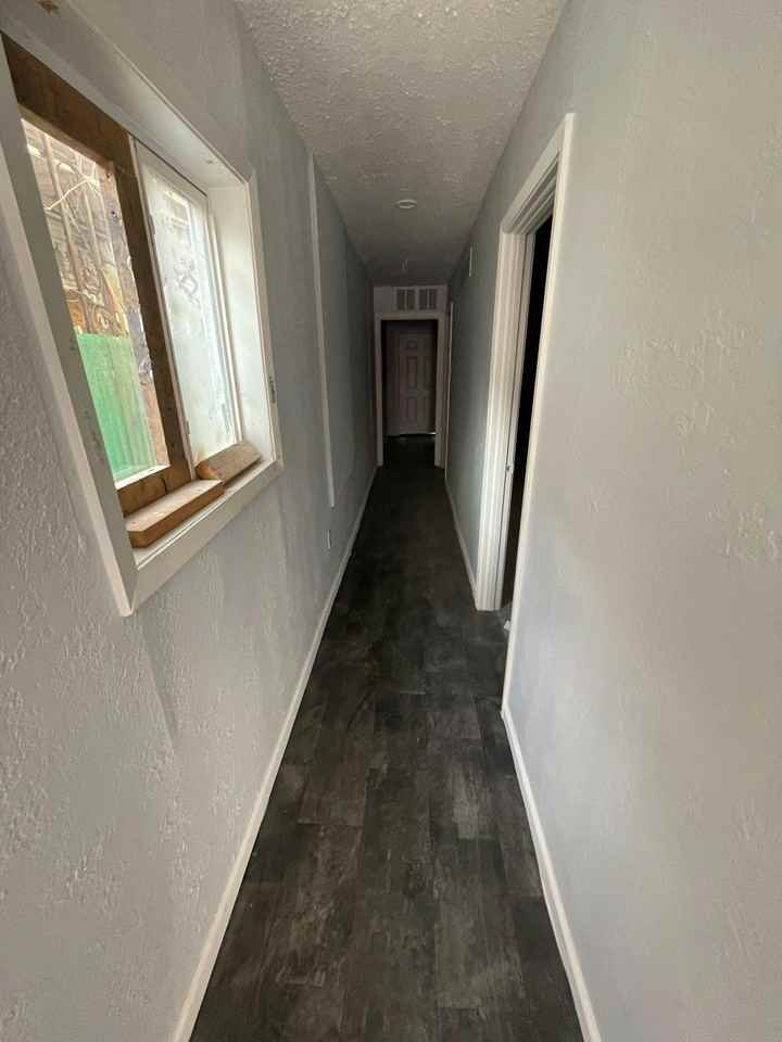 1713 W Oak St #1 - Photo 4 of 9