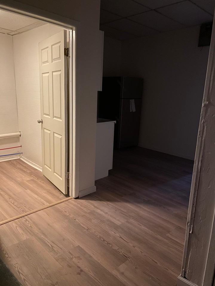 427 North 2nd Street - Photo 4 of 6