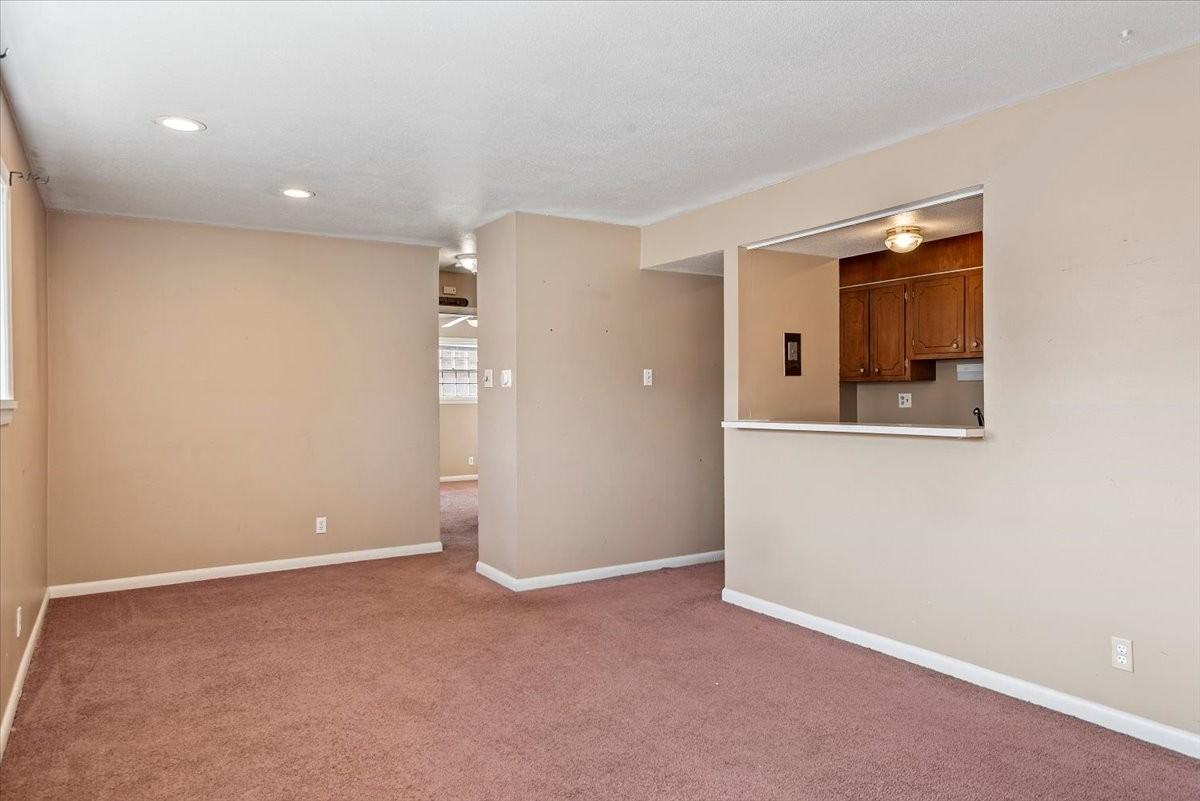 111 South Elder Lane #111UNIT1 - Photo 2 of 22