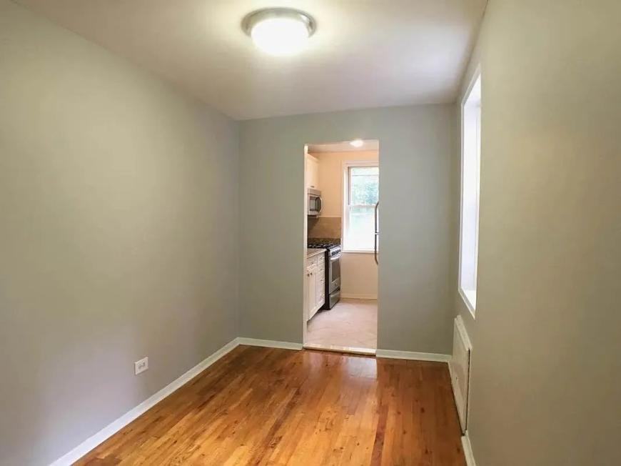 6601 Broadway - Photo 5 of 8