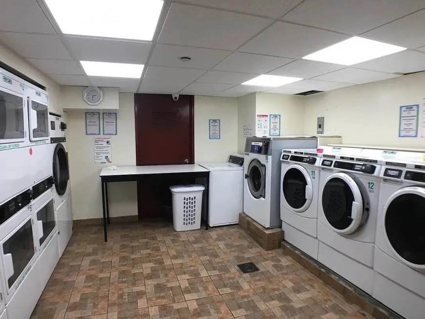 6601 Broadway - Photo 7 of 8