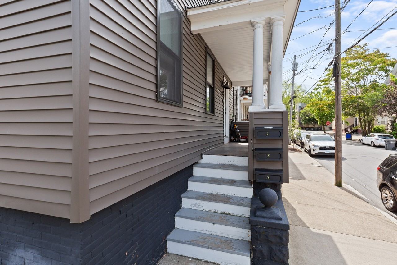 15 East Transit Street #1 - Photo 2 of 21