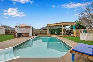 235 Windsor Garden Drive #1 - Photo 2 of 28