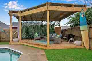 235 Windsor Garden Drive #1 - Photo 3 of 28