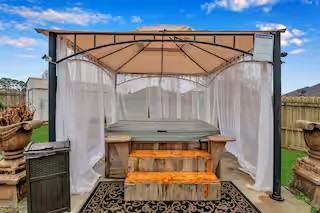 235 Windsor Garden Drive #1 - Photo 5 of 28