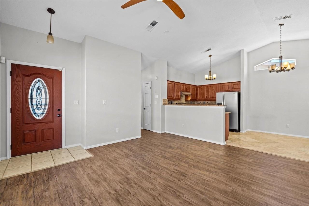 8415 Cedarcroft Road Northwest - Photo 5 of 22