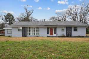 featured image of 3114 Timberlane Drive #3-114