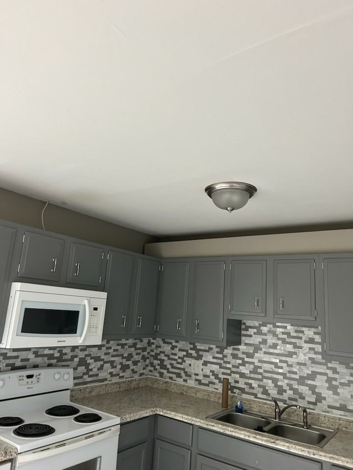 1010 Country Club Rd #K4 - Photo 4 of 11