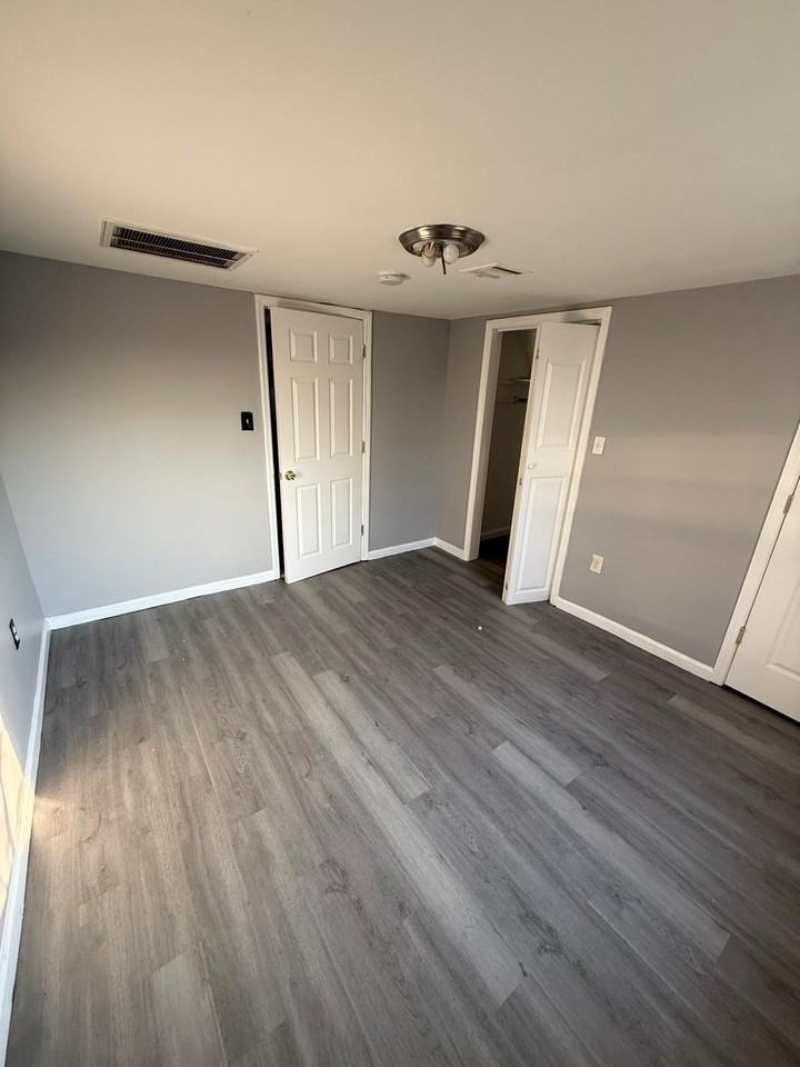 23 Grace Street #3 - Photo 4 of 5