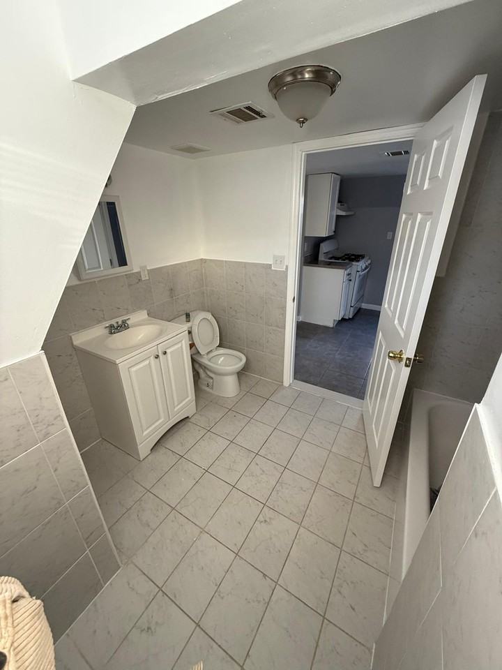 23 Grace Street #3 - Photo 5 of 5