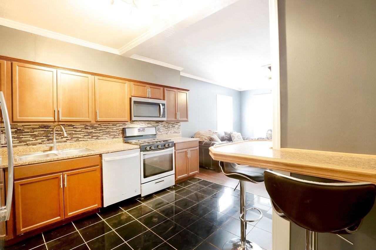 445 Columbus Avenue #2 - Photo 3 of 11