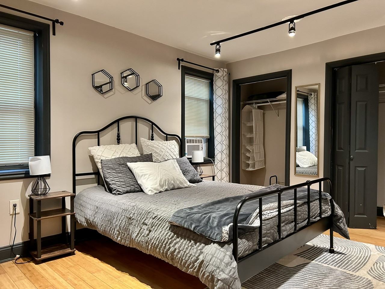 225 East King Street #1 - Photo 6 of 14