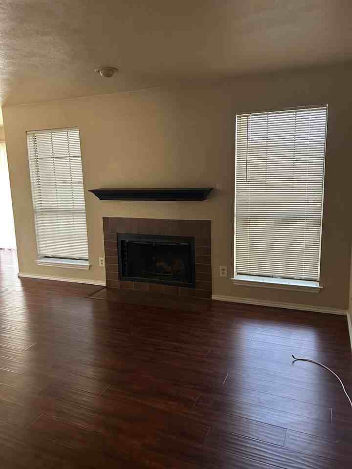 5801 Marvin Loving Dr #306