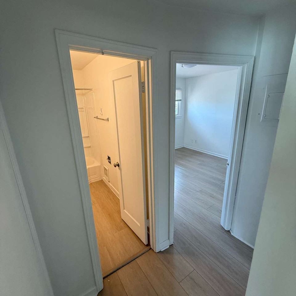 1205 2nd Street #1205 - Photo 7 of 10