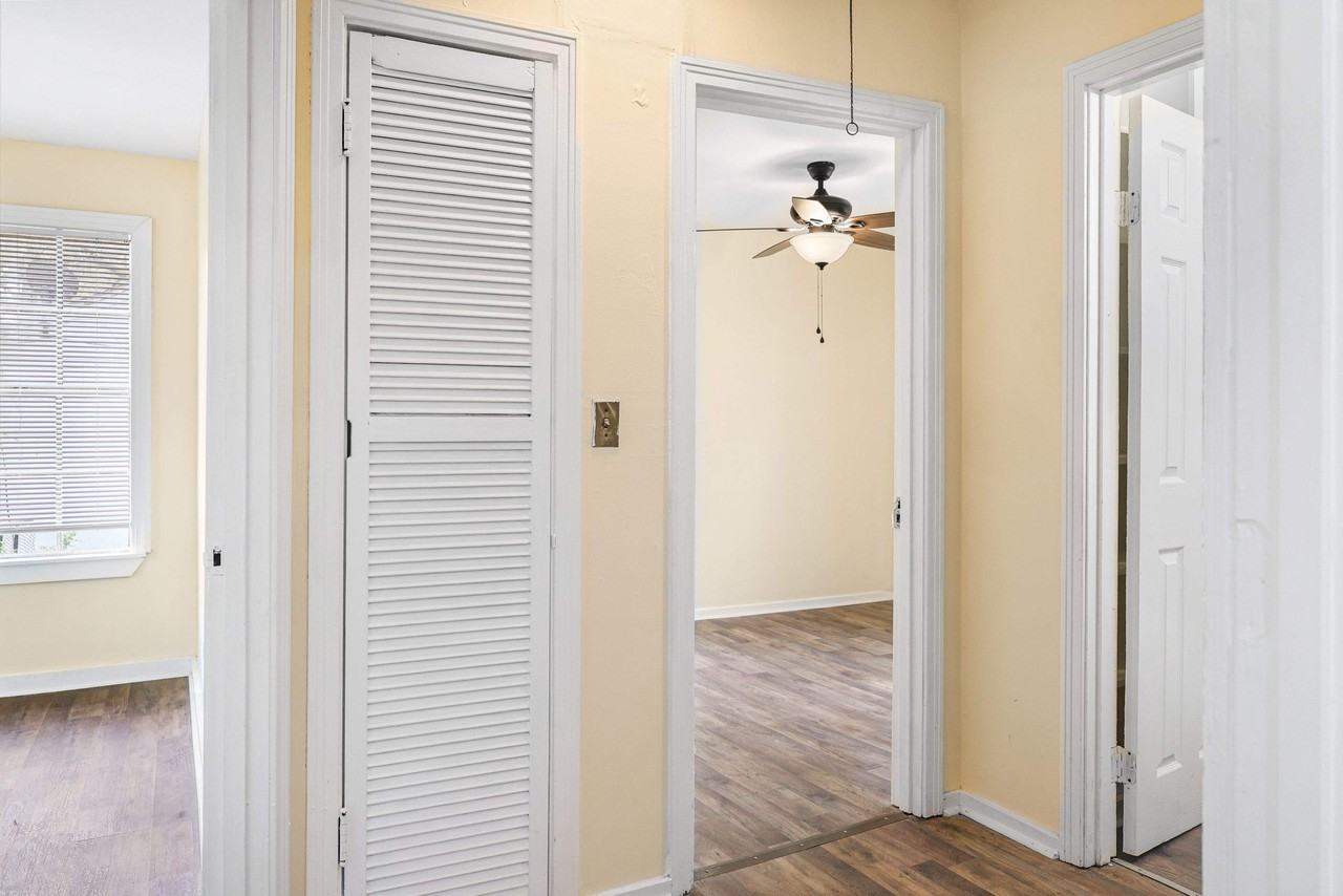 2869 Greenwood Avenue #1 - Photo 6 of 13