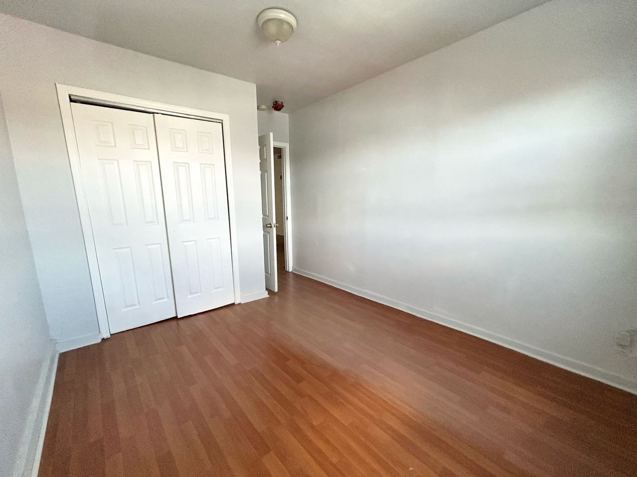 510 W Girard Ave #3 - Photo 7 of 9