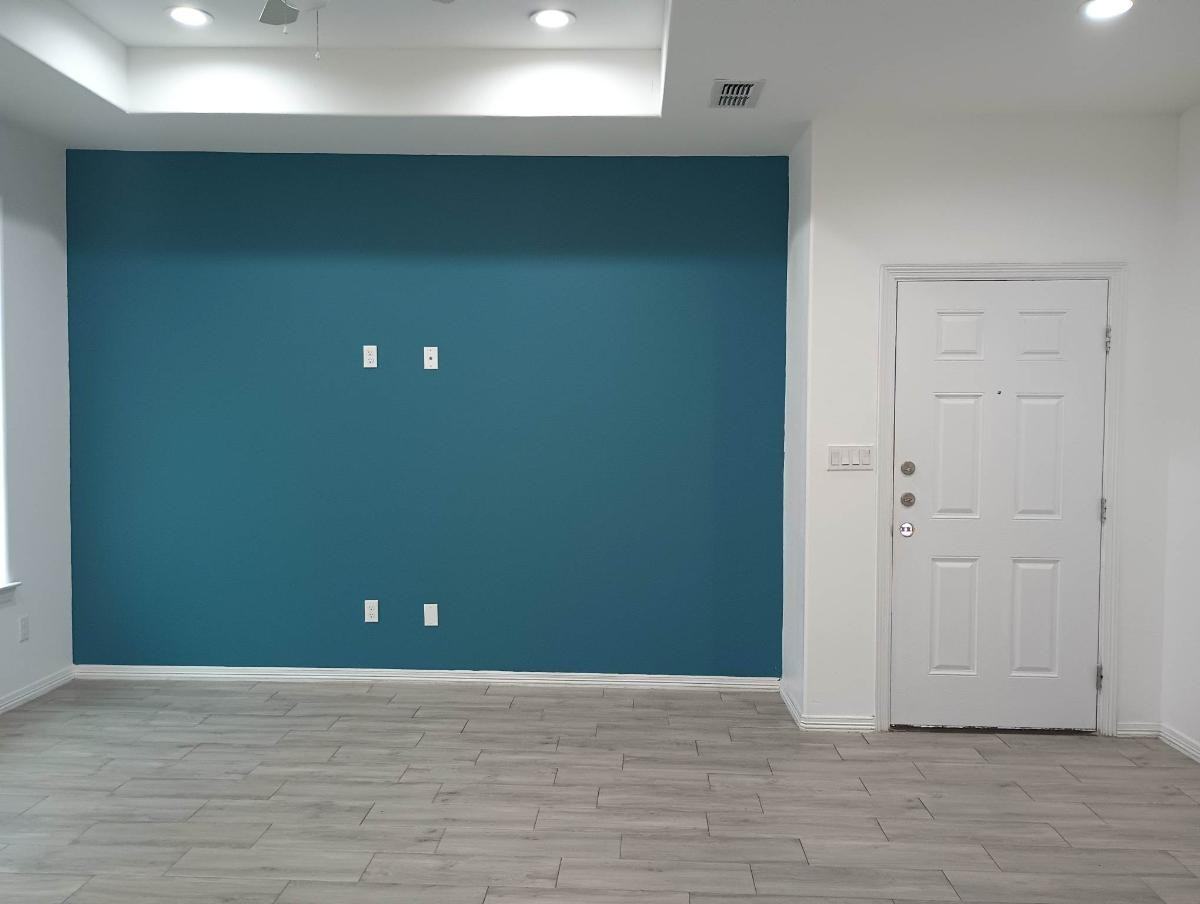 3617 Moreland Drive - Photo 3 of 18