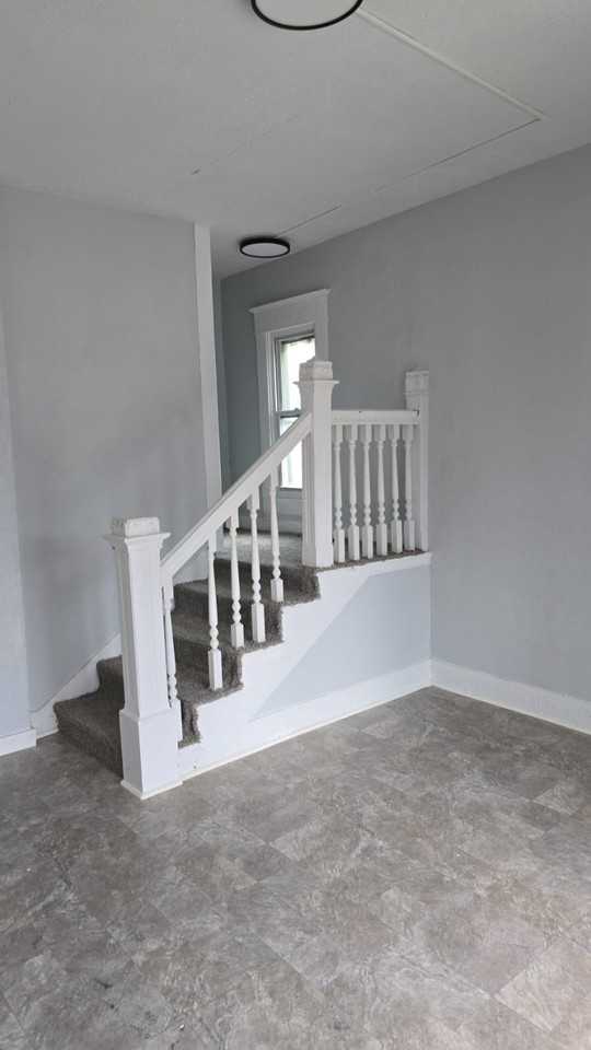 669 S 35th St #1 - Photo 4 of 13