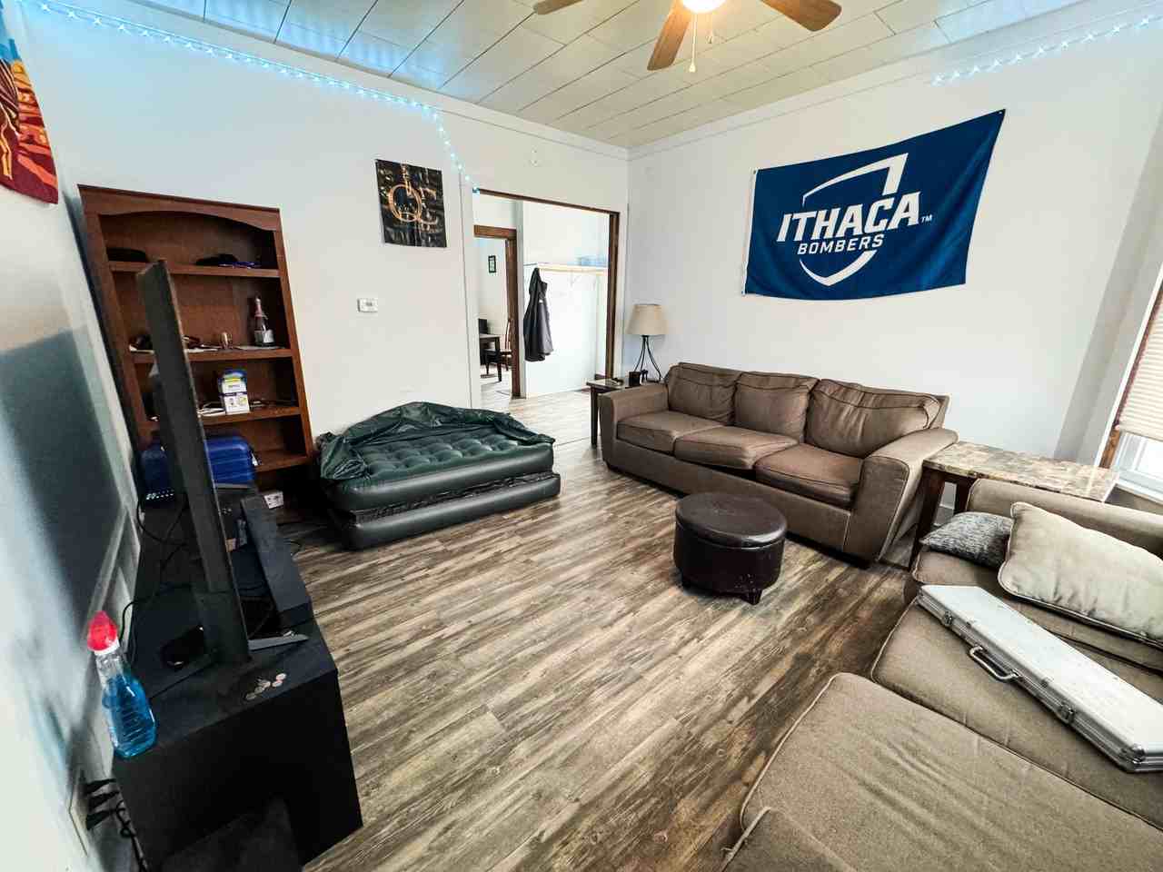 215 Prospect St #1 - Photo 2 of 19